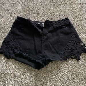 Forever 21 size 30 black high waisted jeans